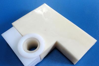 传动马仔上下座塑胶件的功能特性与应用价值